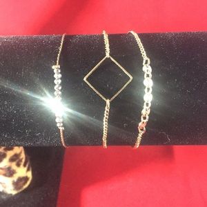 💎Gold bracelets or anklets 💎